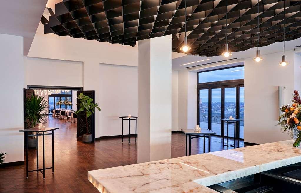 Hotel Kansas City, In The Unbound Collection By Hyatt Facilities photo